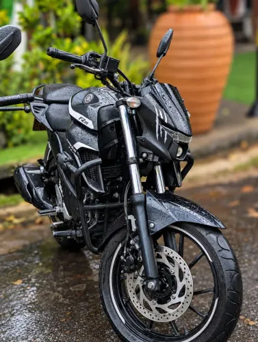 Fazer 250