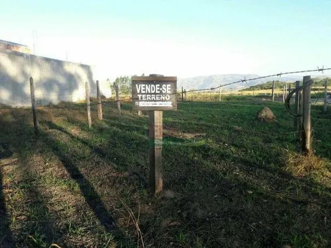 Terreno à venda, 243 m² por R$ 160.000,00 - Vista Alegre - Potim/SP