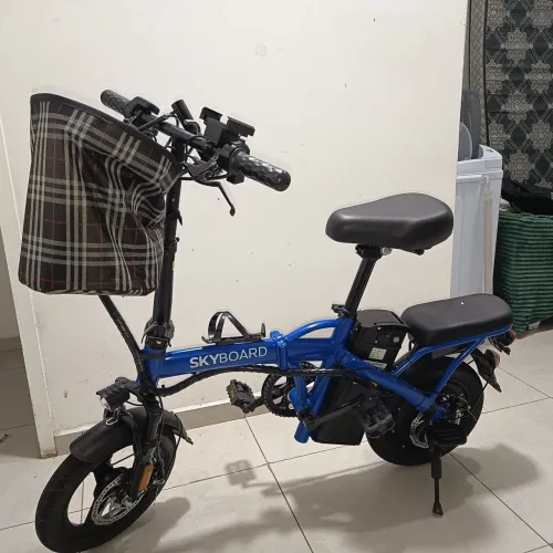 Bicicleta elétrica à venda