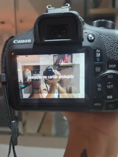 Canon T6 e Flash