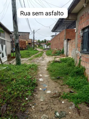 Vendo uma casa no novo Aleixo (Manaus)