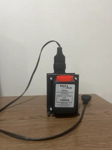 Transformador EchMax 1500 VA 110V para 220V" 60 hz