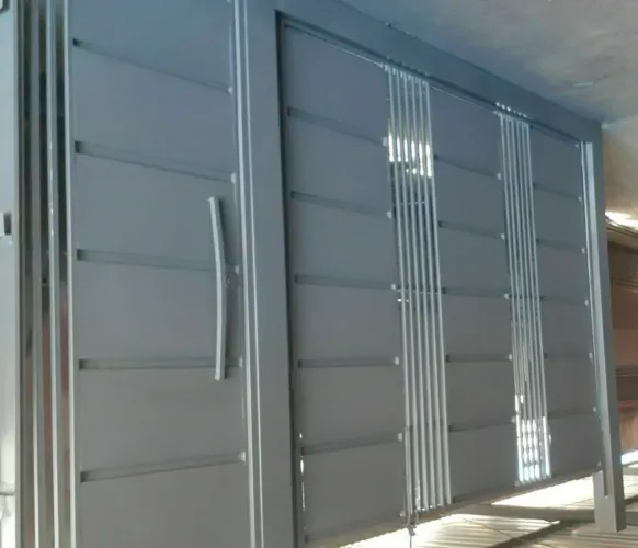 Portão de elevação a partir $2.200