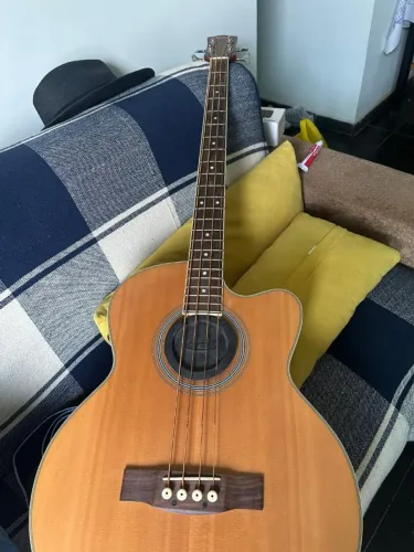 contra baixo eletro acústico Hofma