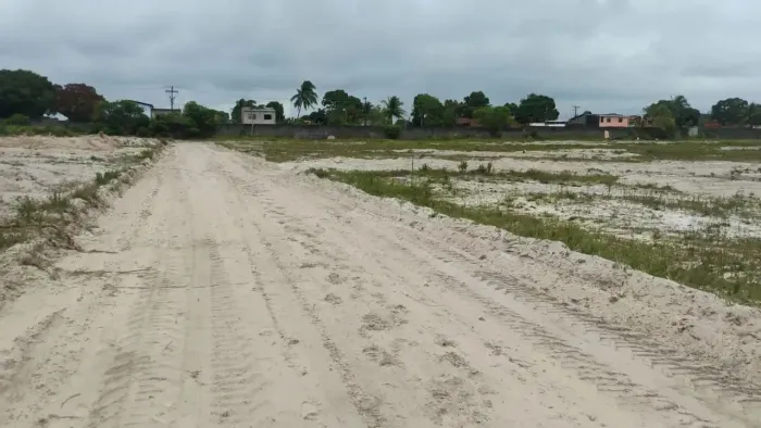 Lote à venda em rua pública, SANTA HELENA, Dias d'Ávila, BA