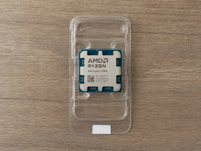Processador Ryzen 7 9700X AM5