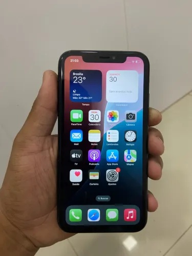 Apple iPhone XR