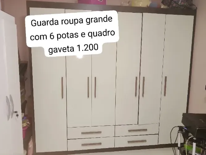 Guarda roupa em ótimo estado 