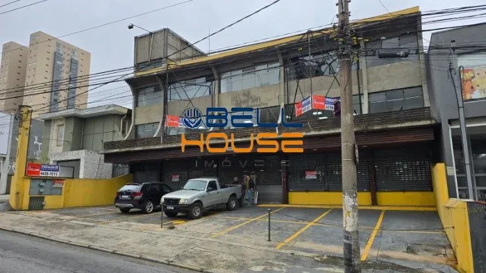 Galpão para Venda e Locação 800m², 5 banheiros 16 vagas - Campestre, Santo André, SP