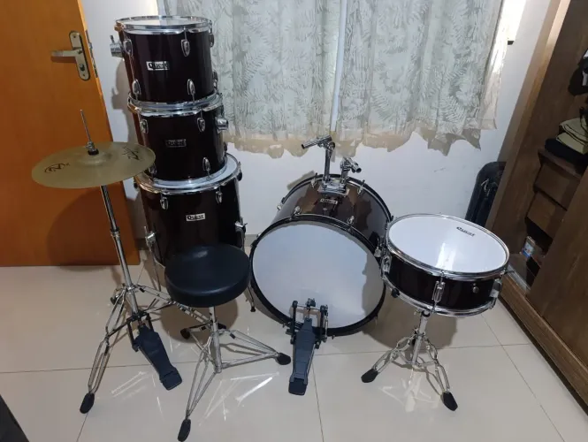 Instrumentos musicais 
