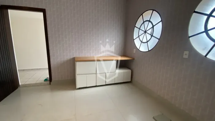 SALA COMERCIAL PARA LOCAÇÃO - JÚNDIAI/SP