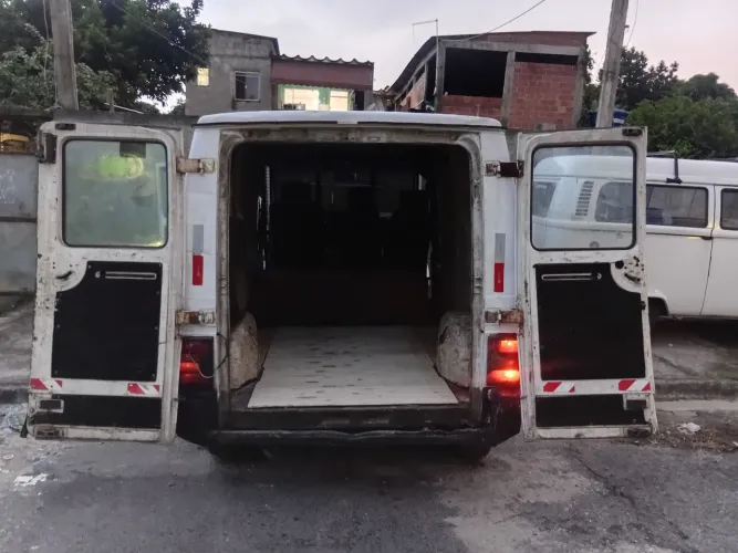 Renault Trafic Furgão Chassi Curto 2.2 1998