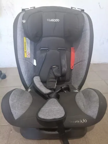 Cadeirinha bebe kiddo
