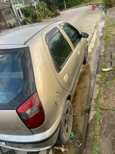 Fiat Palio EX 1.0 MPI 2P 2000
