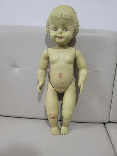 Vendo boneca antiga 