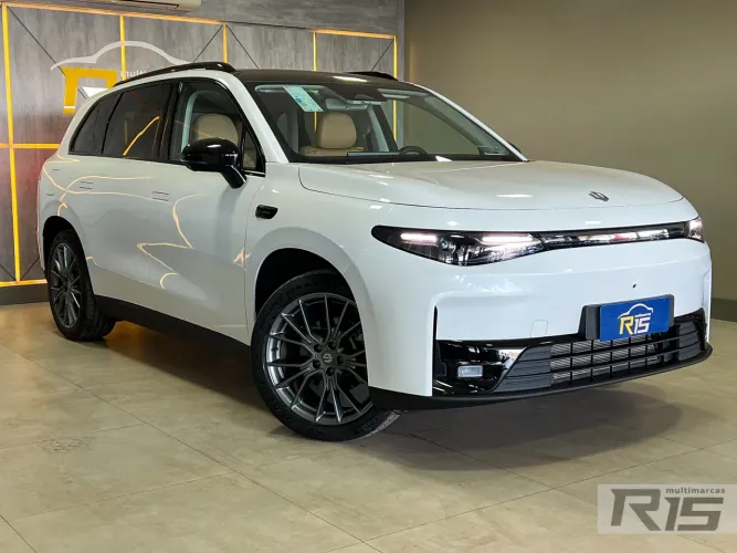 Leapmotor C10 REEV (Híbrido) 2026