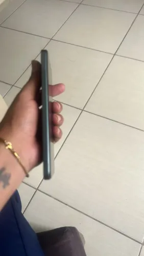 Vendo celular realme em excelente estado