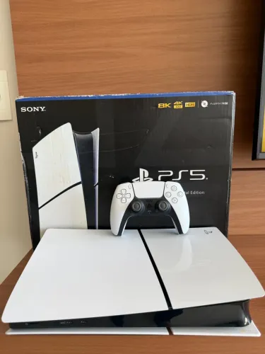 Ps5 Slim 1Tb midia digital