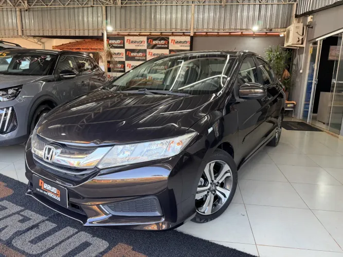 Honda City Sedan LX 1.5 Flex 16V 4P Aut. 2015