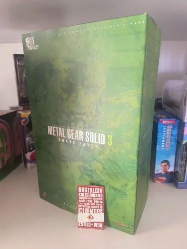 Snake Ester Metal gear solid 3 Hot Toys original