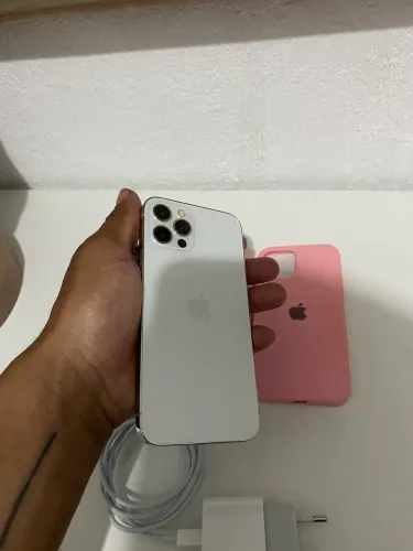 iPhone 12 Pro 256gb impecável todo original 
