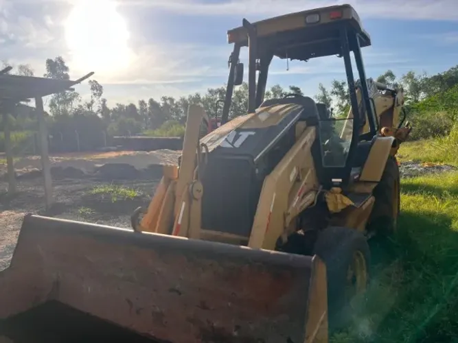 Retro Escavadeira Caterpillar 416d