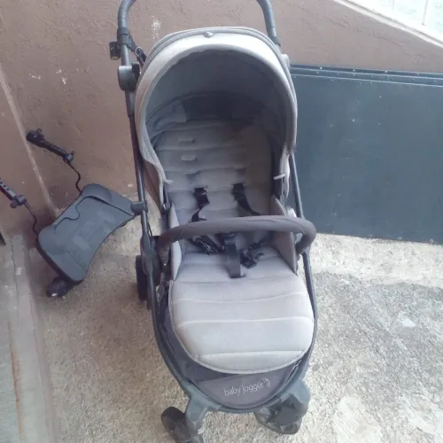 Carrinho Baby Jogger Modelo: City Tour LUX