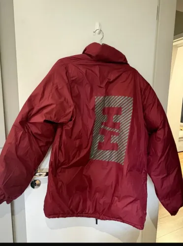 Casaco Puffer Helly Hansen