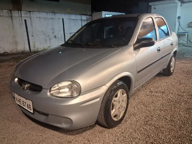 Chevrolet Corsa SED Class.spirit 1.0/1.0 Flexpower (álcool) 2008