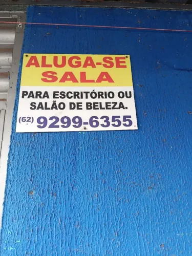 Aluguel de salas comercias segundo piso valor acessível próximo ao hugol 