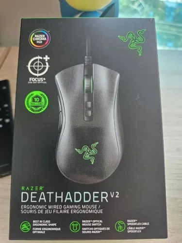 Razer deathadder v2 na caixa e zerado