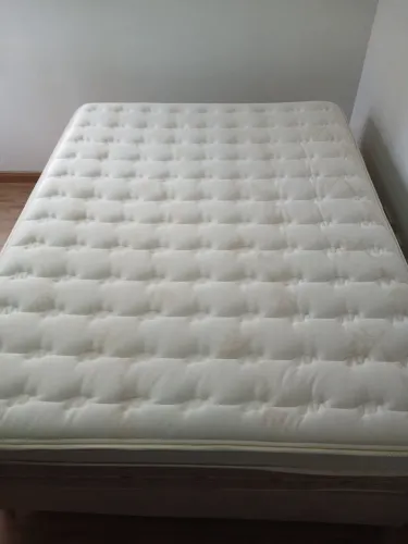 Cama box CASAL NOVA da marca Castor