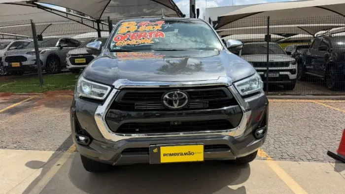Toyota Hilux CD SRX 4X4 2.8 TDI 16V Diesel Aut. 2024