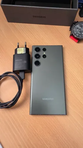 Samsung Galaxy S23 Ultra - 256GB - novinho - Com nota fiscal - tudo original