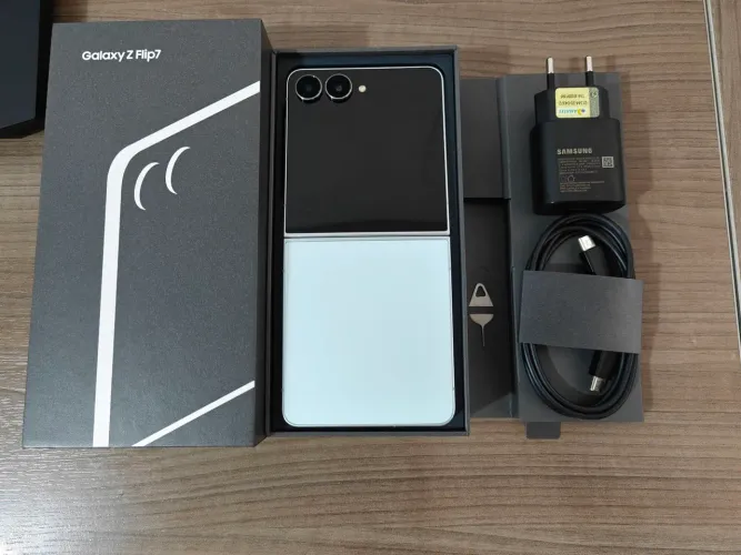Galaxy Z Flip 7 512gb com capa original Samsung pego troca passo cartão
