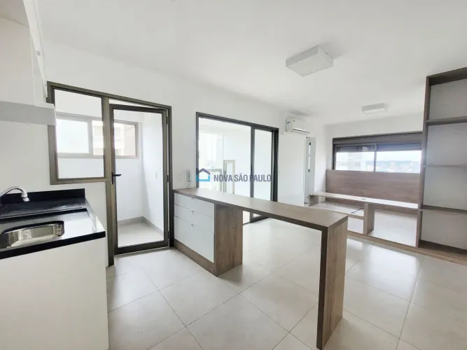 Studio na Vila Mariana, 1 vaga livre, pronto para morar