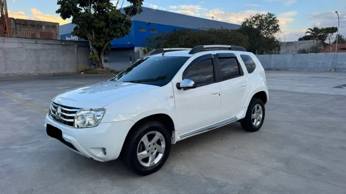 Renault Duster Dynamique 2.0 Hi-flex 16V Aut. 2015