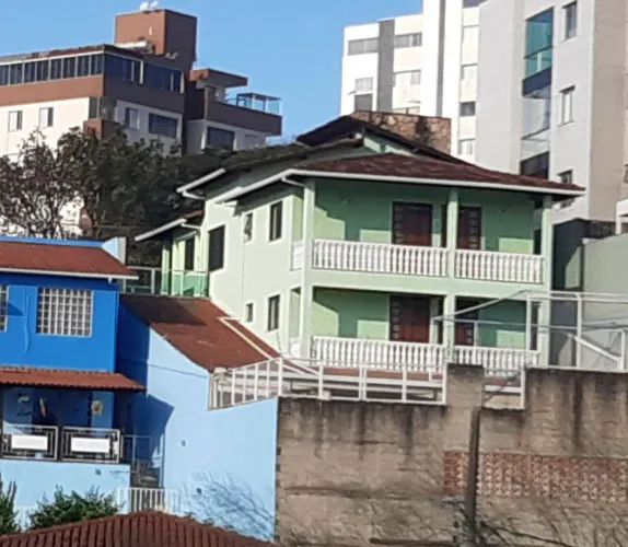 Casa em Rua Queluzita - Fernão Dias - Belo Horizonte/MG
