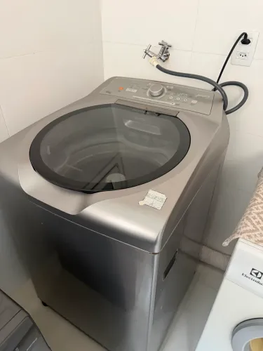 Máquina de lavar 15kg Brastemp
