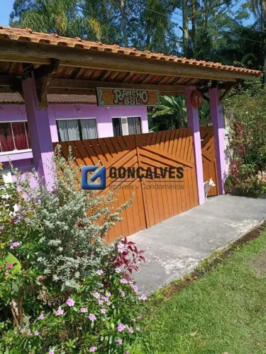 Chácara residencial à venda em São Bernardo do Campo (Bairro Alvarenga) | 4 dorms, 2 suíte