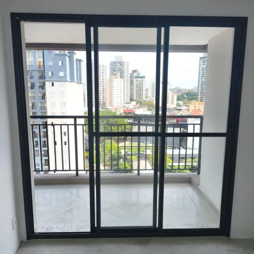 Porta Balcão com batente - 3 folhas (L220cm A210cm)