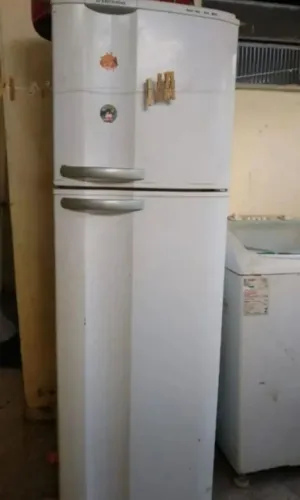 Geladeira Electrolux Frost Free (Defeito)