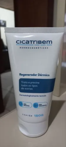 Regenerador Dérmico trata e previne estrias