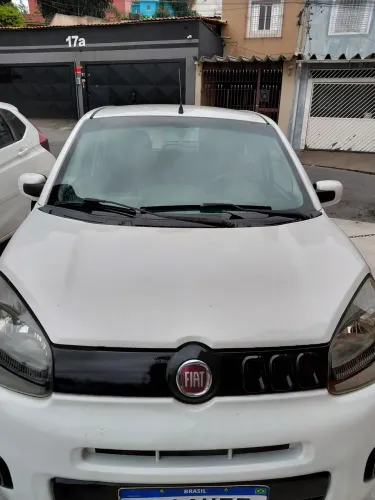 Fiat Uno Attractive 1.0 EVO Fire Flex 8V 5P 2016