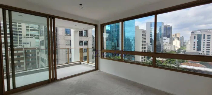 Apartamento para comprar, 2 suítes, 2 vagas, novo, 105m² - Itaim Bibi, São Paulo/SP