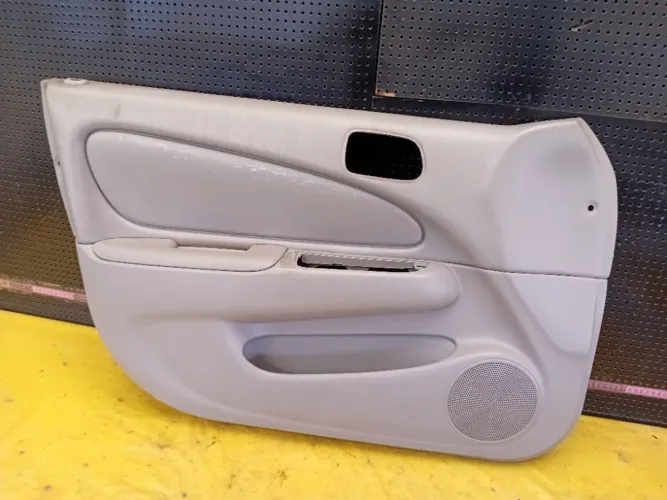Forro Porta Dianteira Esquerda Corolla 1999 2000 2001 - Leia
