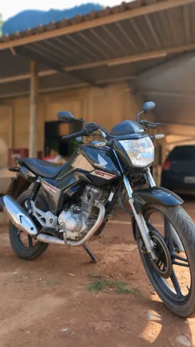 Moto top