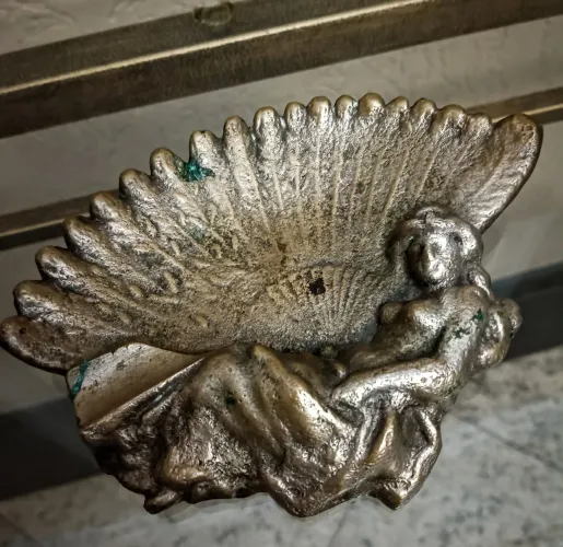 Antigo e Belíssimo Cinzeiro em Bronze Maciço. Art Noveau