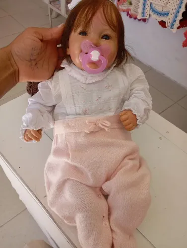 Boneca bebê reborn nova 