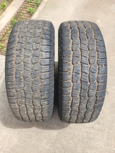 Pneu 265/65 R17 novos